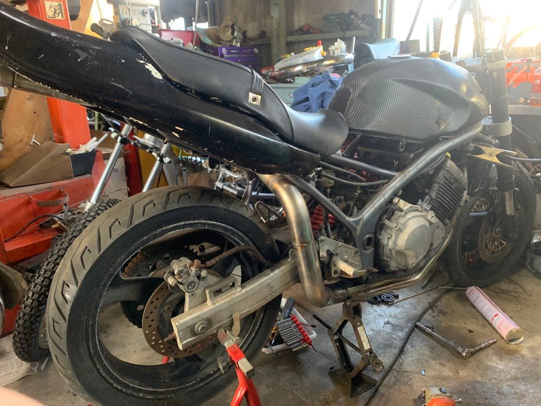 バリオス　Z2テール　フェンダーレスキット