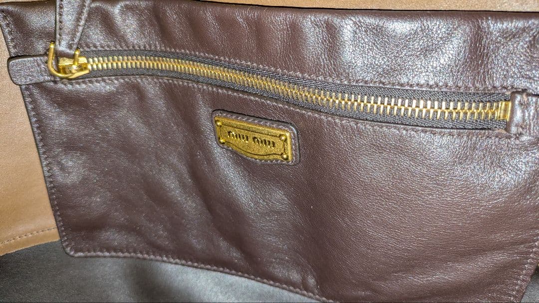 Miu Miu スエード トートバッグ