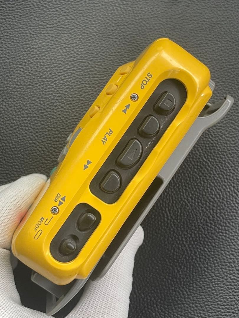 SONY sports ソニースポーツ カセットウォークマン WM-FS495