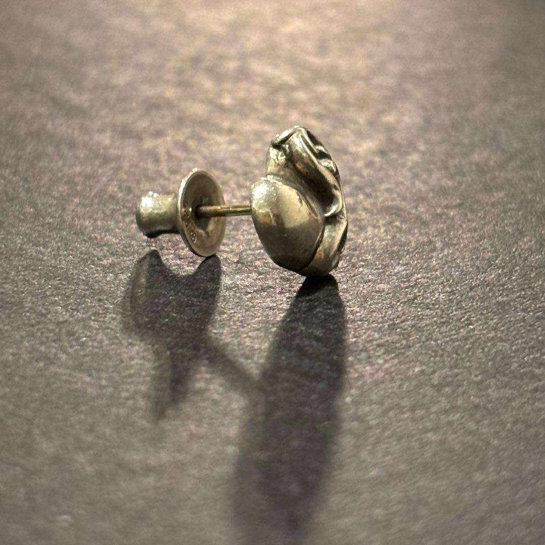 CHROME HEARTS ハートピアス　STUD HEART クロムハーツ