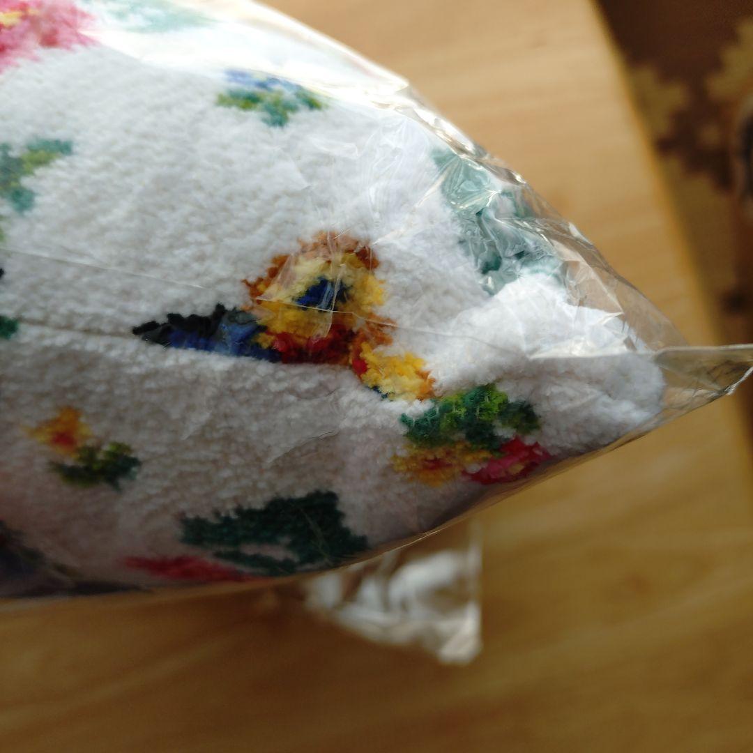 フェイラー　ハイジ　クッション　ホワイト　新品未使用保管品