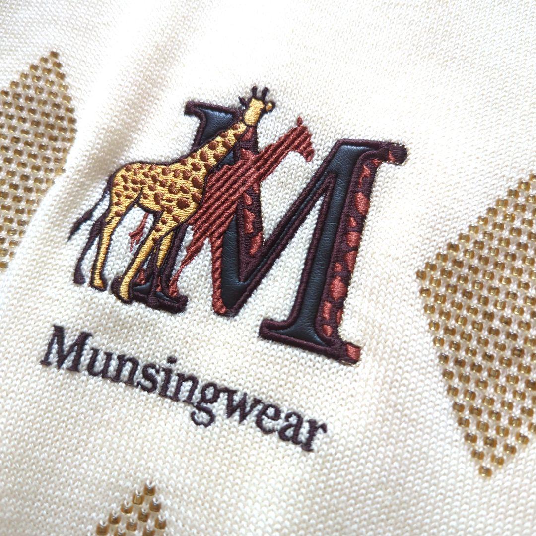 新品☆マンシングウェア　ゴルフ　ニット　24000円　襟が外せる　キリン刺繍　L