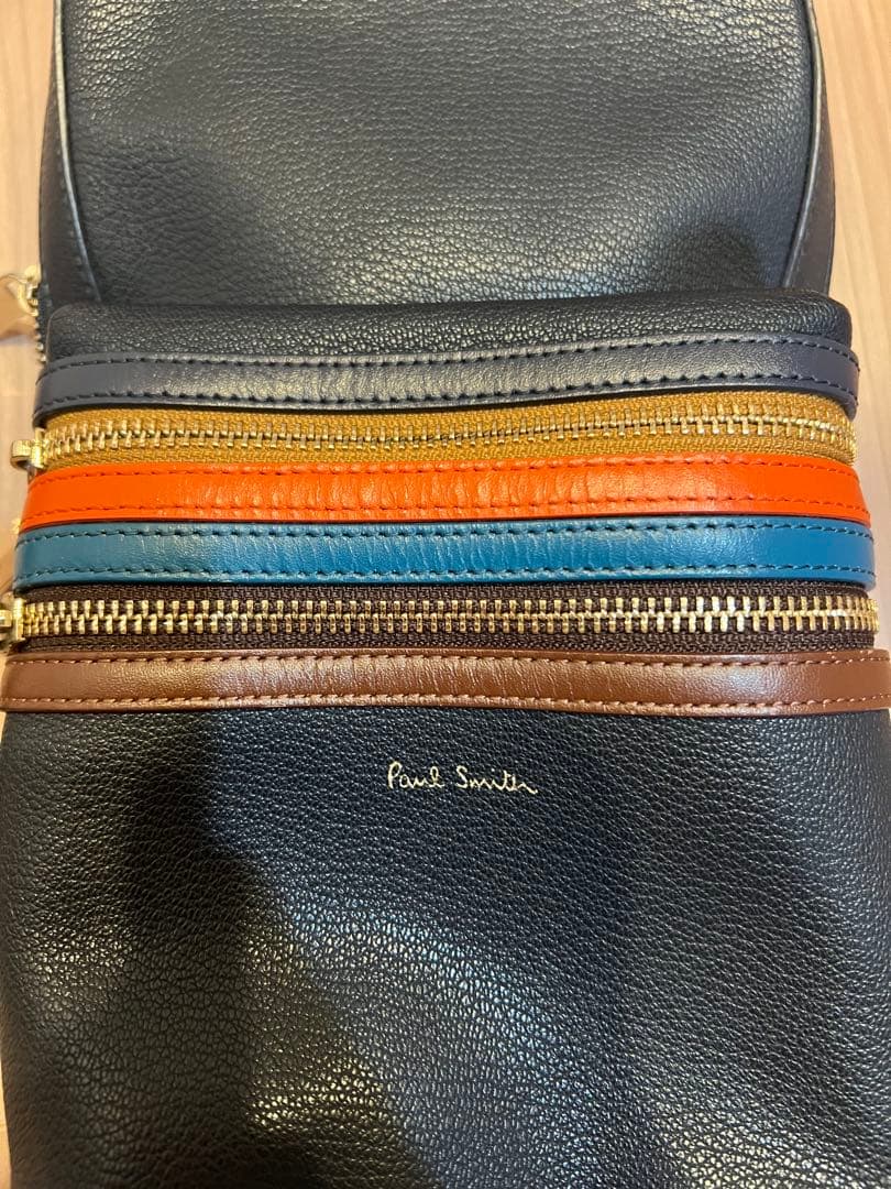 今日のみ❤️ポールスミス　シグネチャージップストライプ/ショルダーバッグ/レザー/