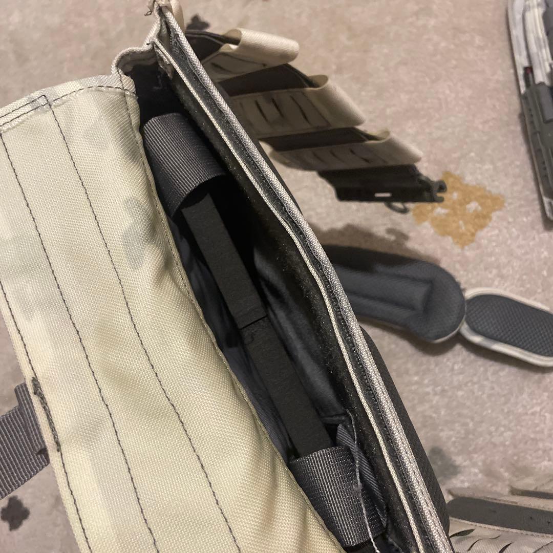 YAKEDA MCAP迷彩　白　タクティカルベスト　サバゲ