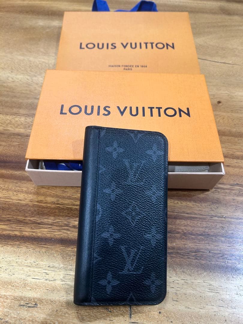 LOUIS VUITTON iPhoneケース