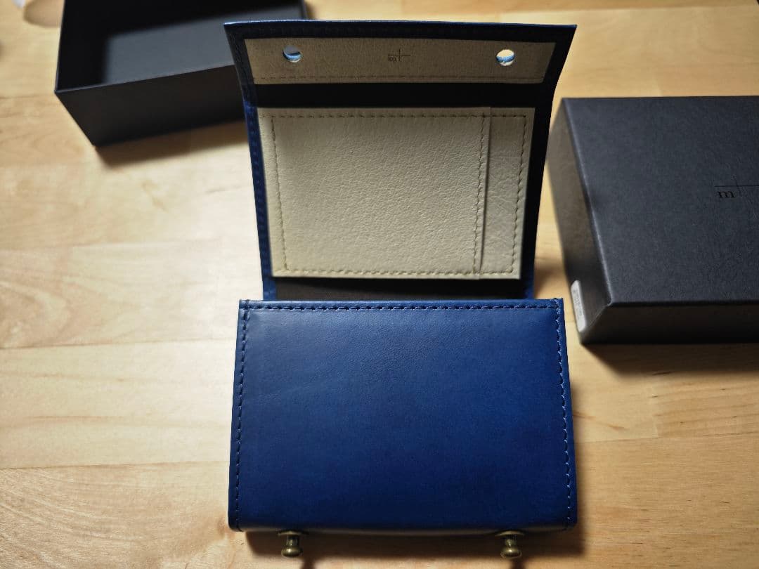 m+ エムピウ ミッレフォッリエ2 P25 ブルーベージュ