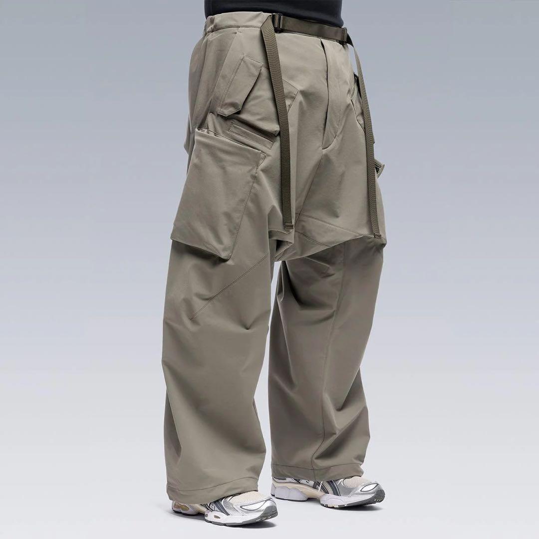 ACRONYM P30AL-DS サイズXS