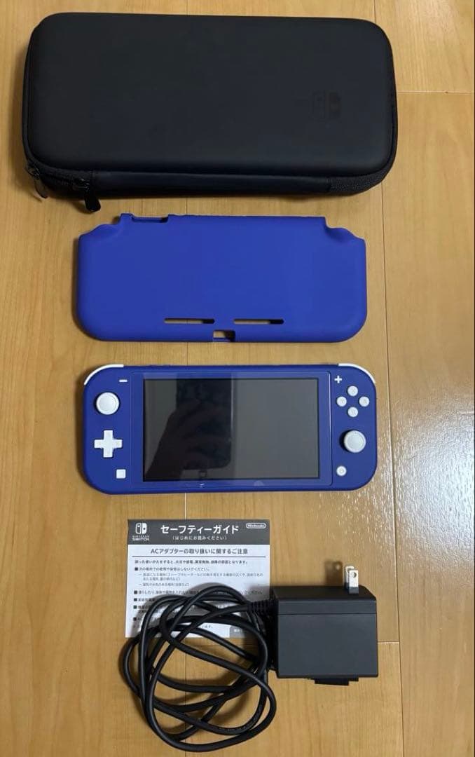 Nintendo Switch Lite 青色 本体 充電器付き