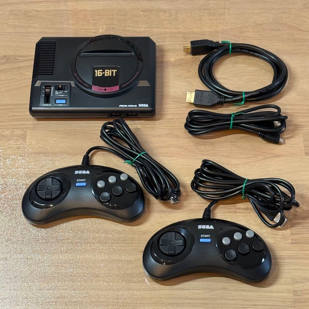 7-100 メガドライブミニW 本体 箱付き