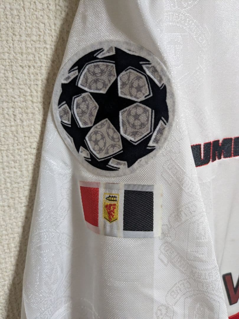 90s UMBRO Manchester United ベッカム【菅田将暉着用】