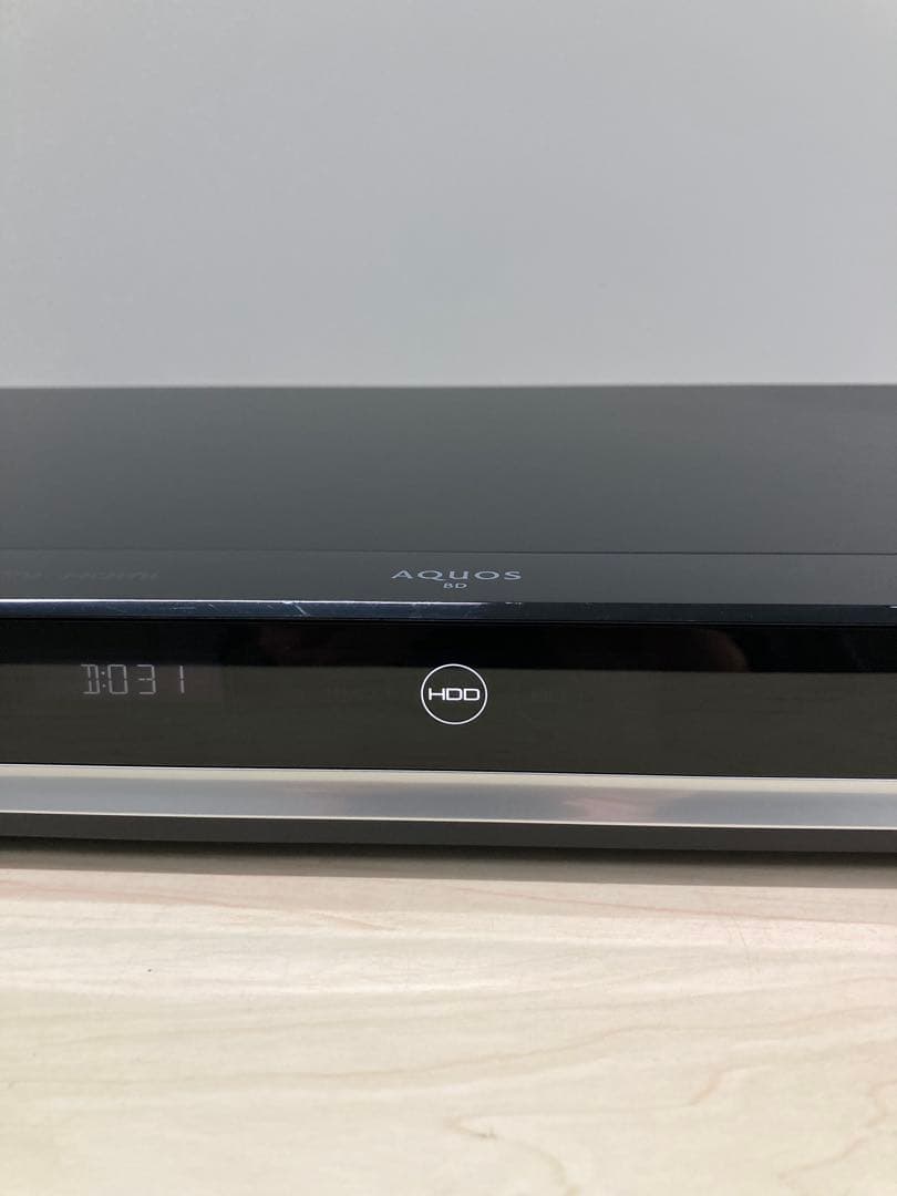 かなり綺麗　1TB シャープ　AQUOS ブルーレイ　BD-W 1800