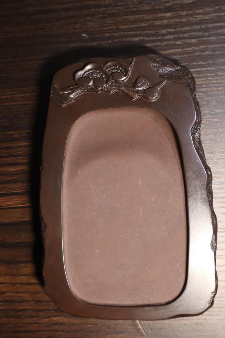 【新品未使用】赤間硯　下井唯石作　梅文研彫　桐箱付き