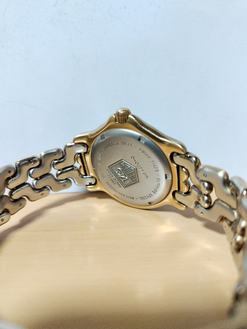 タグホイヤーセル　プロフェッショナル