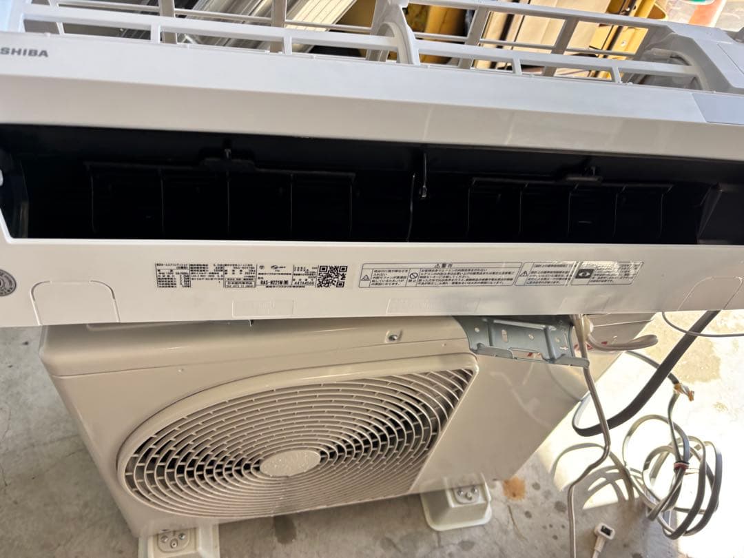 東芝ルームエアコン 2.2kw 6畳〜8畳向け 極美品 2024年製