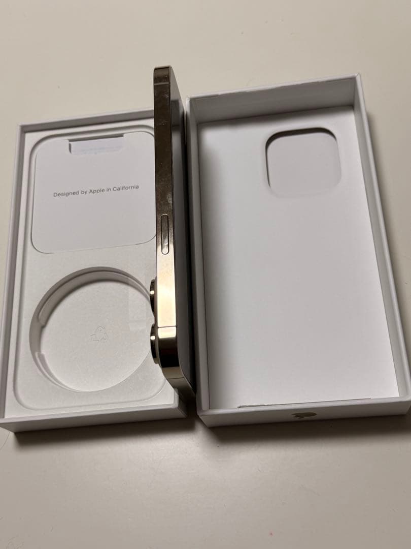 iPhone14 Pro 256GB ゴールド｜SIMフリー｜国内正規品｜箱付き