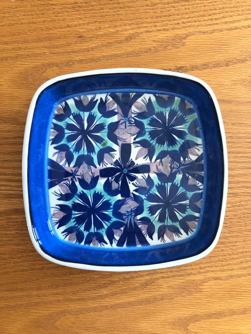 セール【美品】ロイヤルコペンハーゲン テネラ　角皿