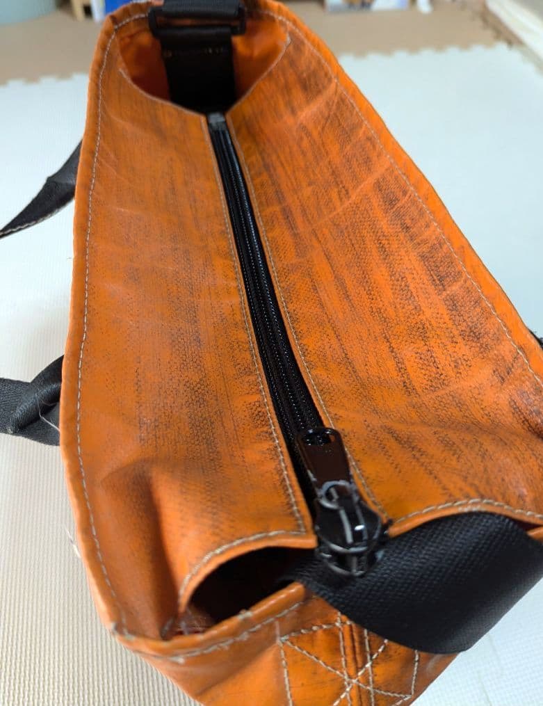 【勢至菩薩】FREITAG 廃盤初代BOB オレンジ/ブラック