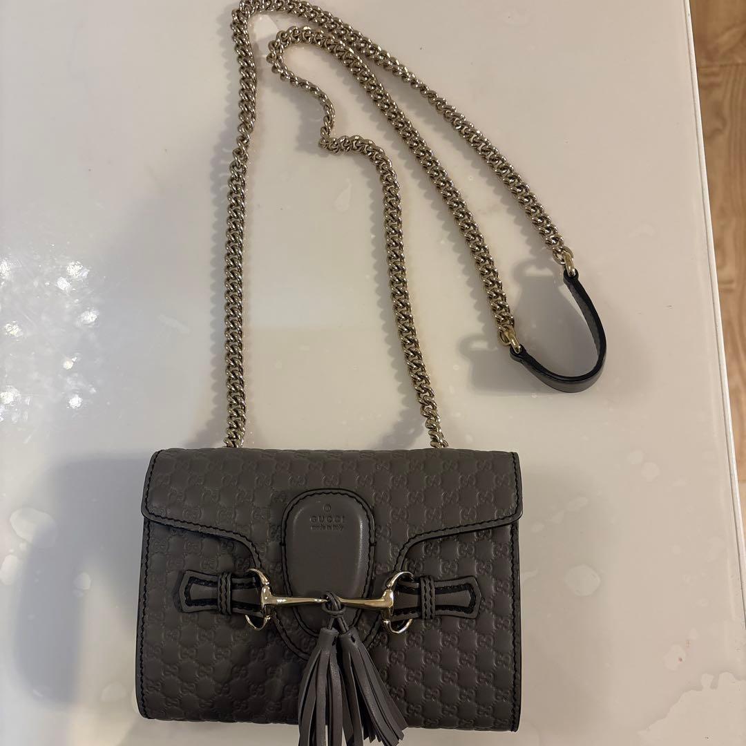 GUCCI グレー キルティング ショルダーバッグ