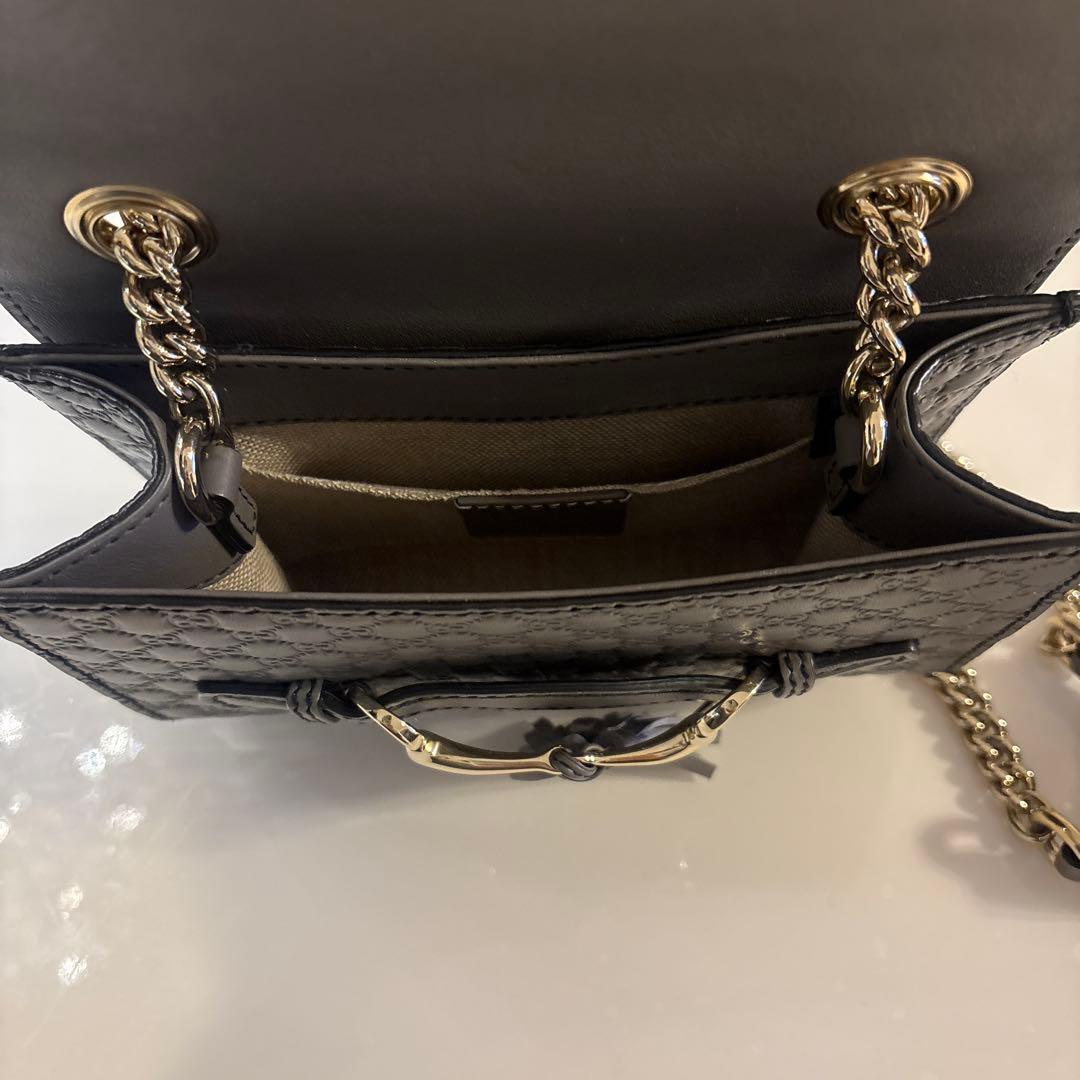 GUCCI グレー キルティング ショルダーバッグ