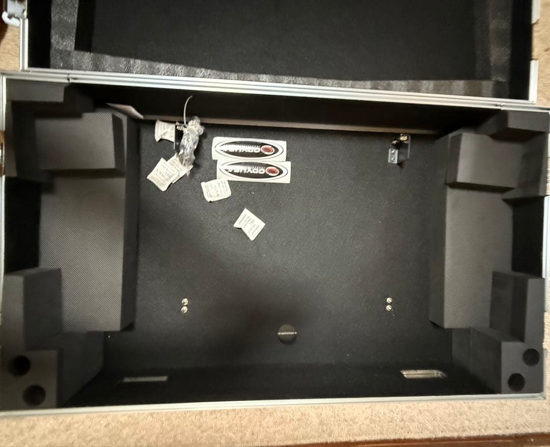 La Roux 様用OdyUSAキャリーケースOpus quad用