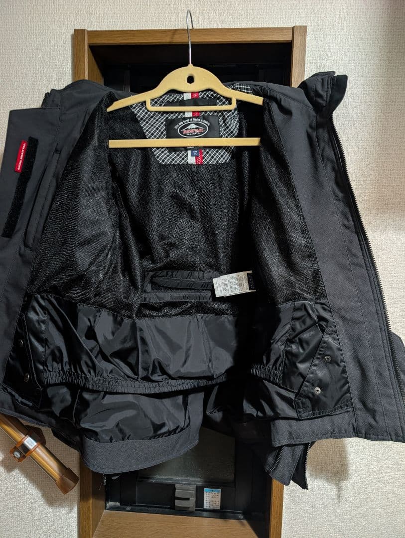 クシタニ　ウインターアーカナジャケット Mサイズ　k-2838 ブラック