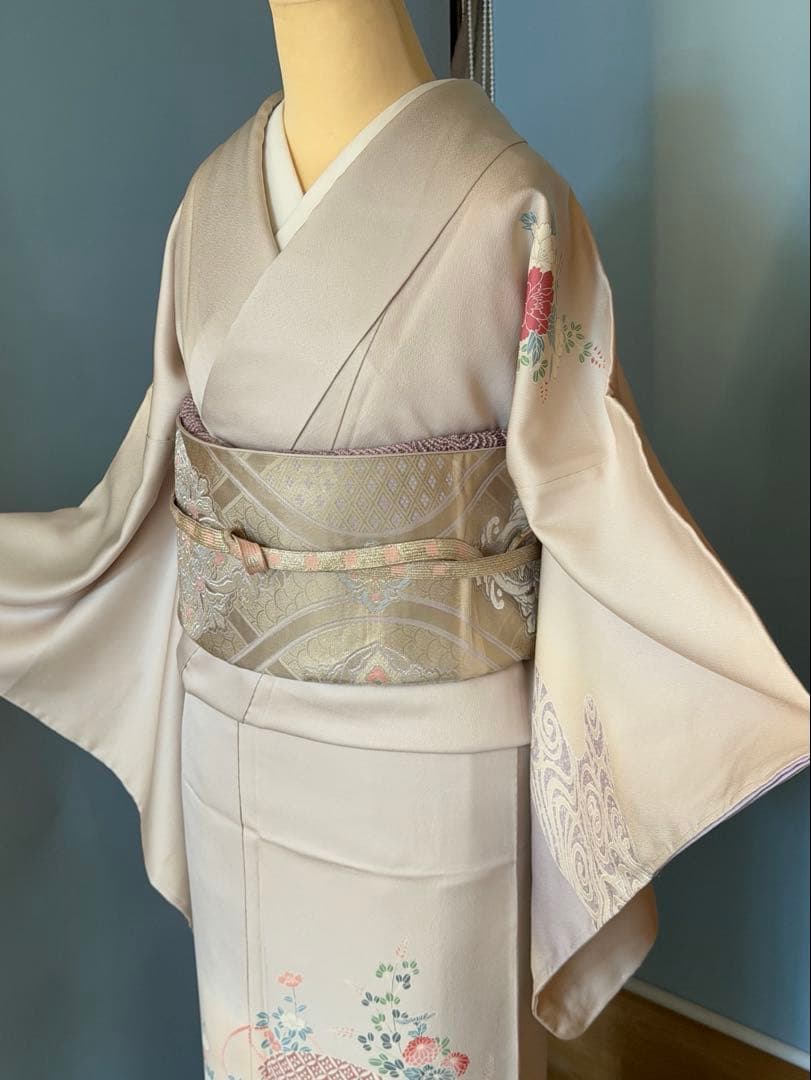 訪問着フルセット、扇面、流水、牡丹と四季の花　グラデーション　しつけ付き未使用品