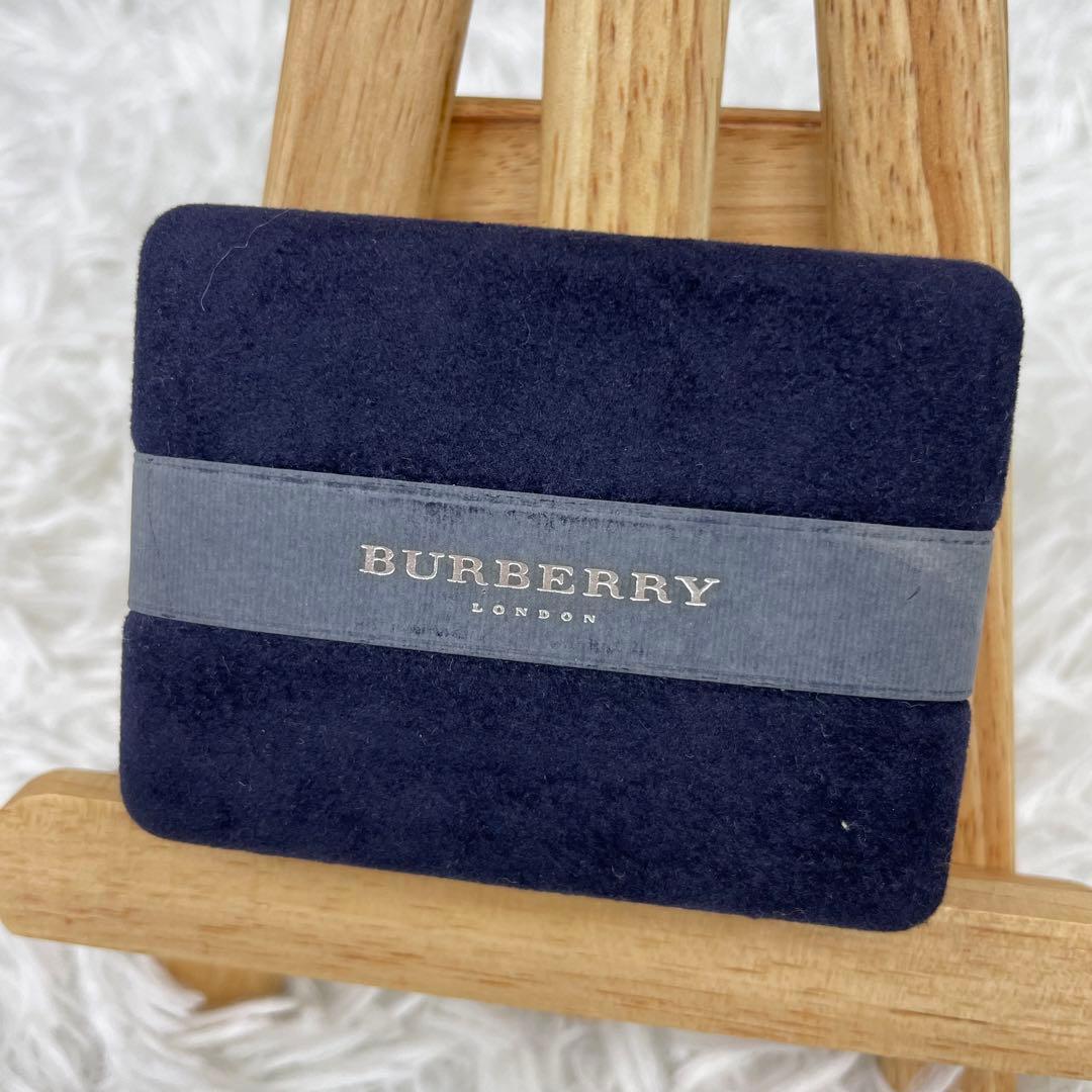 極美品✨BURBERRY✨バーバリーロンドン✨ネクタイピン✨金銀コンビカラー✨