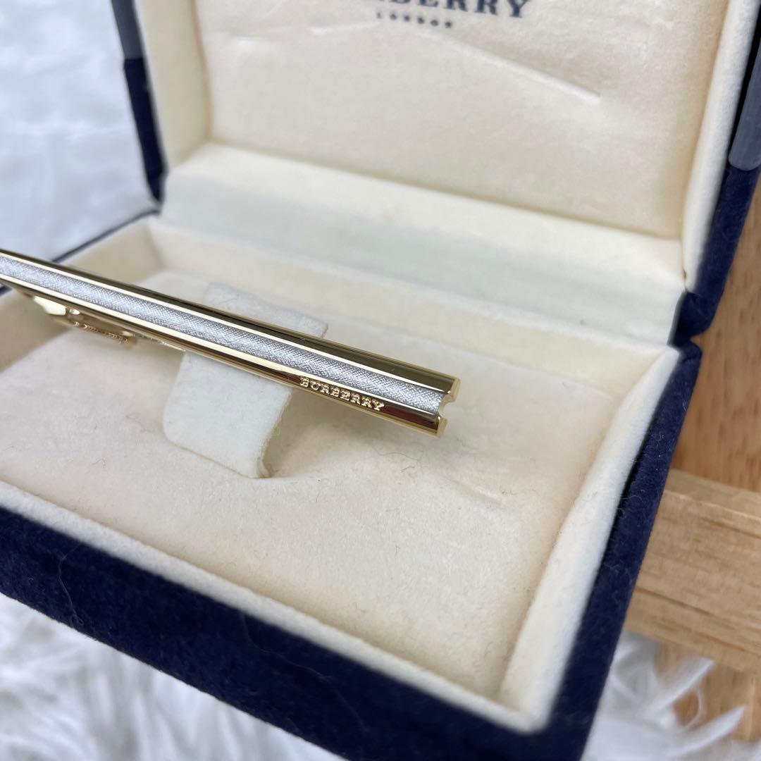 極美品✨BURBERRY✨バーバリーロンドン✨ネクタイピン✨金銀コンビカラー✨