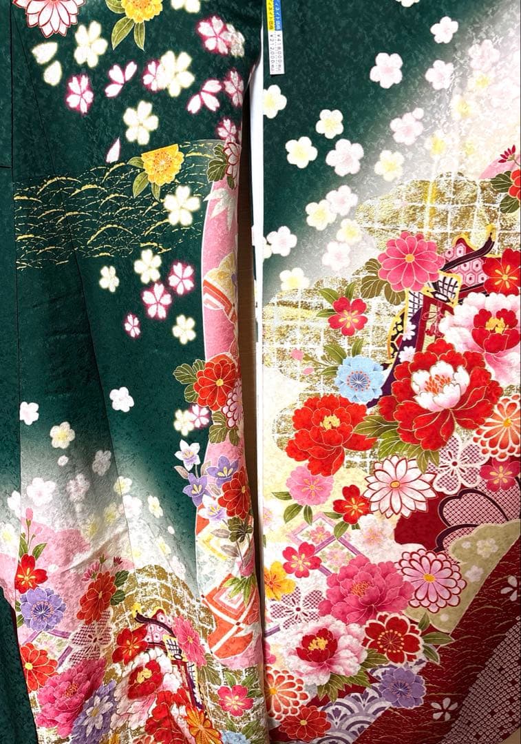 グリーン 花々 御所車 振袖 身丈151 Sサイズ