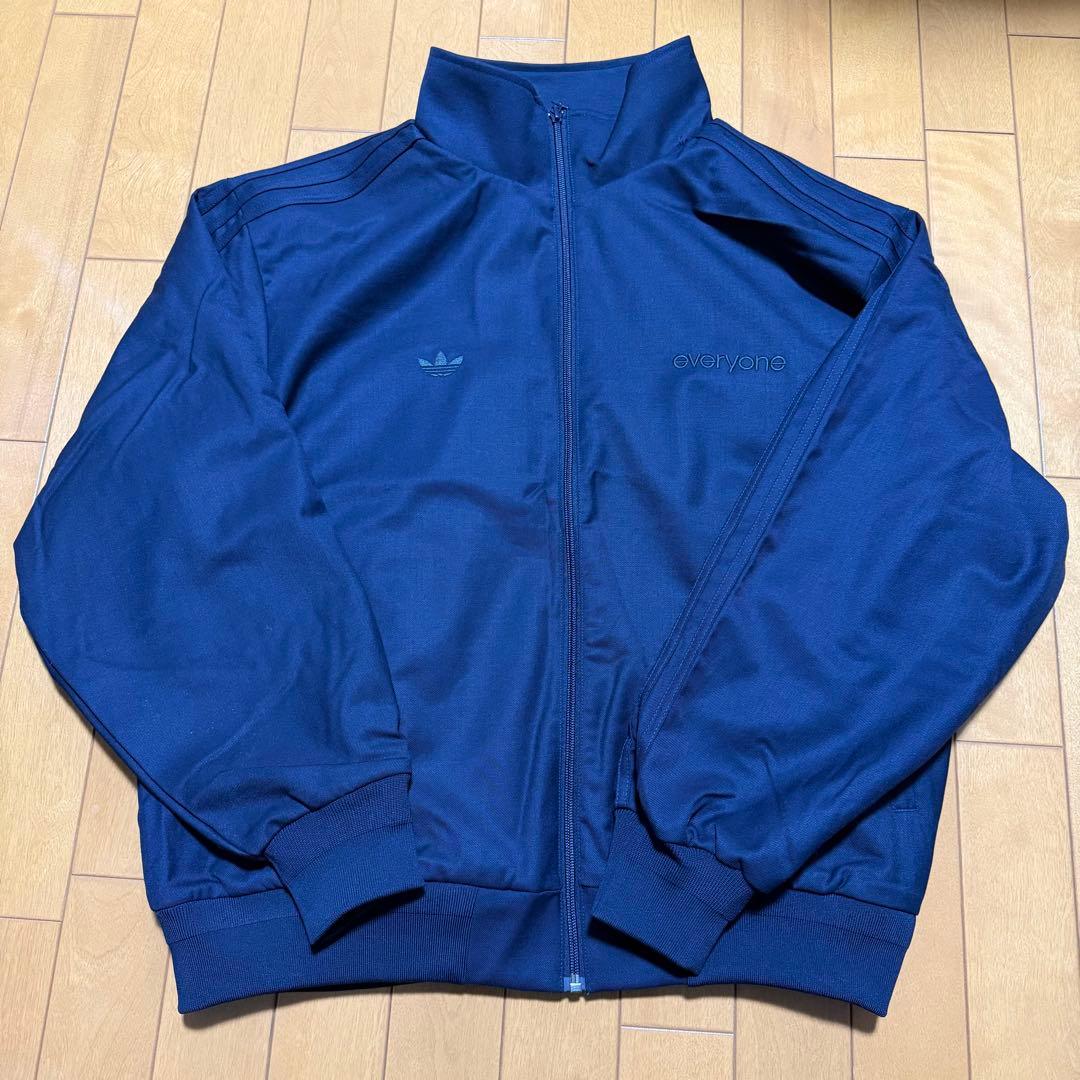 トップス adidas everyone L
