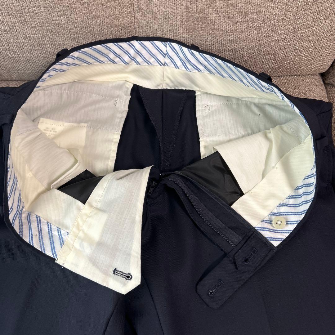 【美品】ヒルトン　SUPER110's スーツセットアップ　紺色　最高級