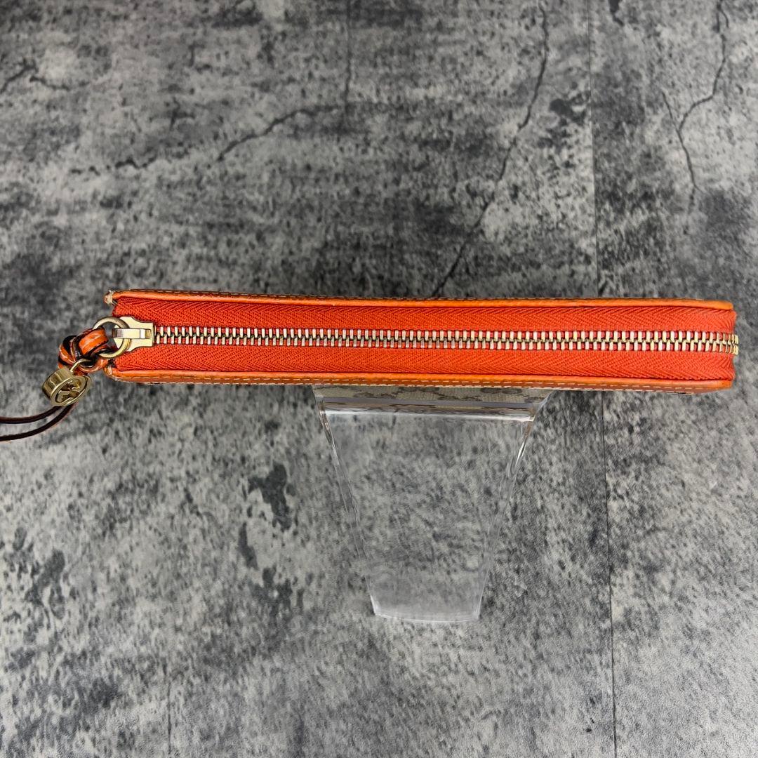 GUCCI GG柄 キャンバス レザー 長財布 インターロッキング チャーム