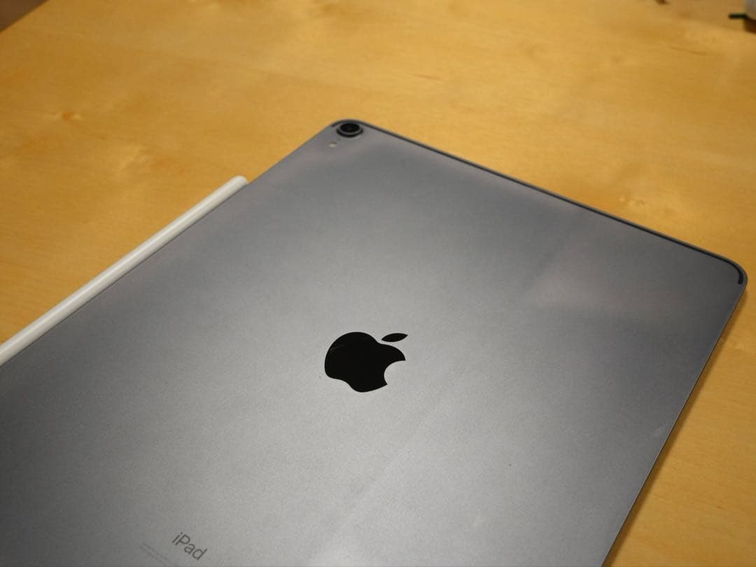 91%ペン付：12.9インチiPad Pro Wi-Fi 64GB （第3世代）