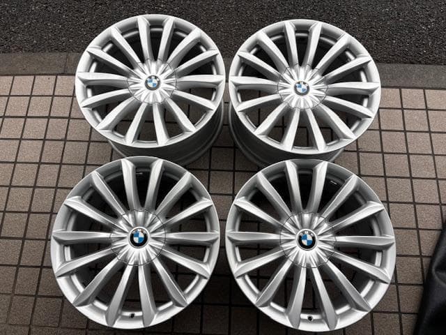  7シリーズ(G11,G12)750i 純正 Vスポーク620