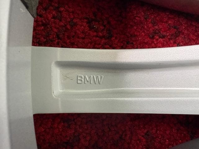  7シリーズ(G11,G12)750i 純正 Vスポーク620