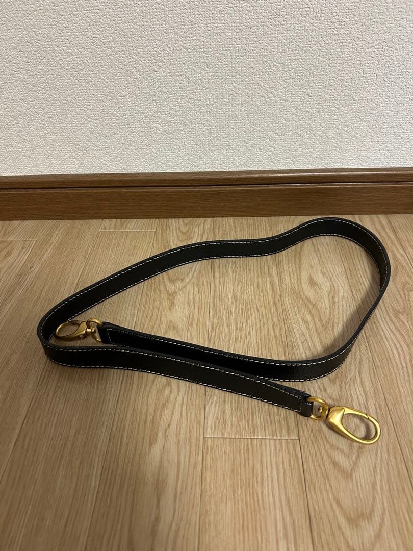 ビジネスバッグ　ストラップ付き　イタリア製　　値下げ