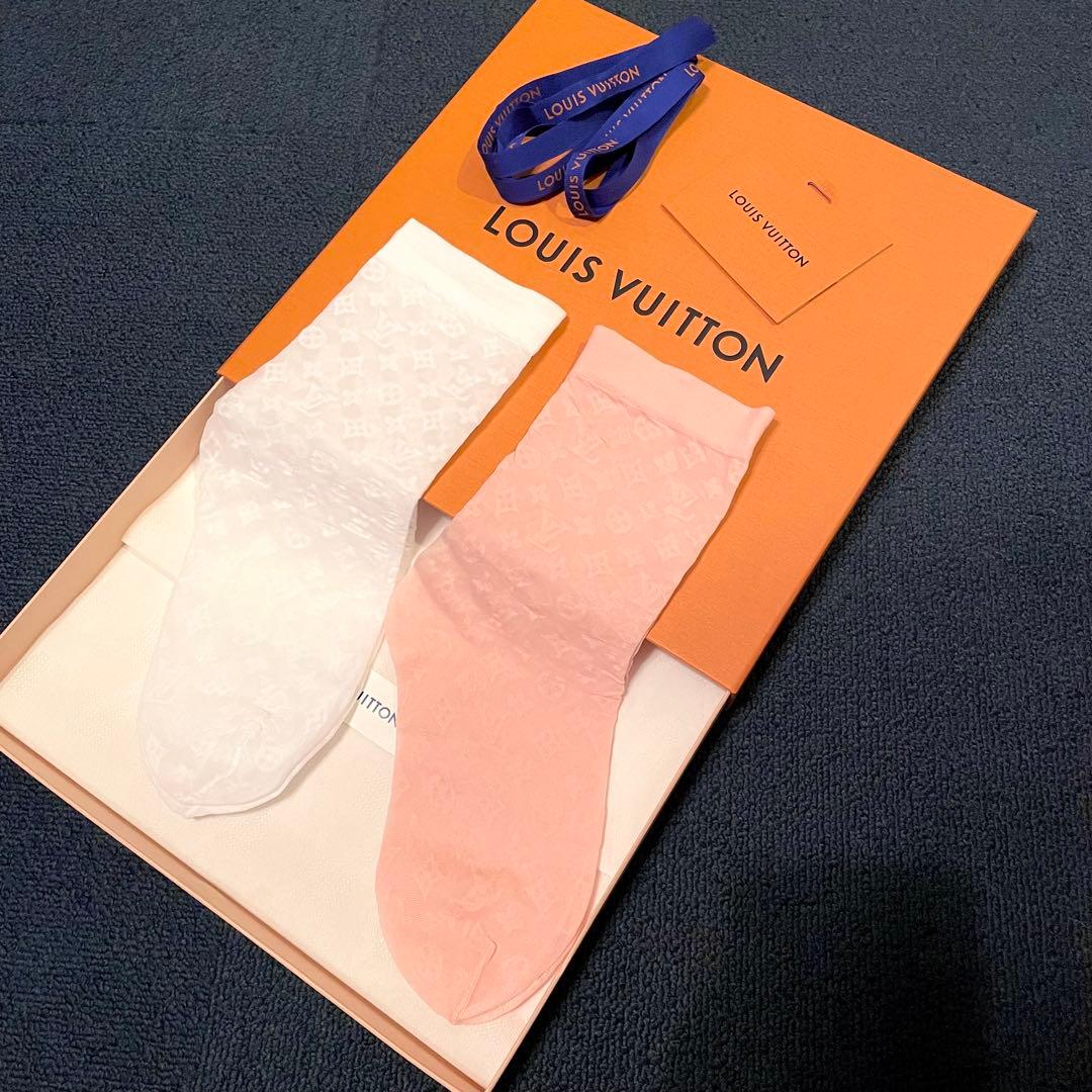 【新品未使用】ルイヴィトン　シースルーソックス　セット