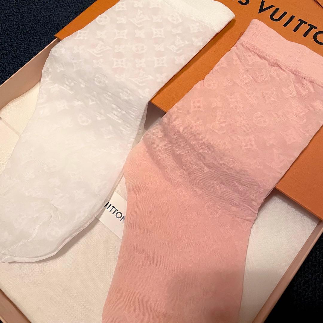 【新品未使用】ルイヴィトン　シースルーソックス　セット