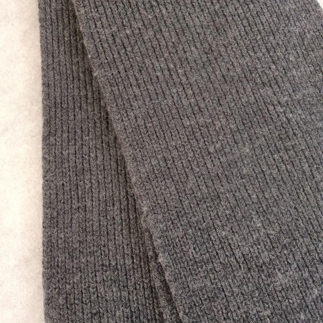 ami Parisダークグレー リブ編みマフラー