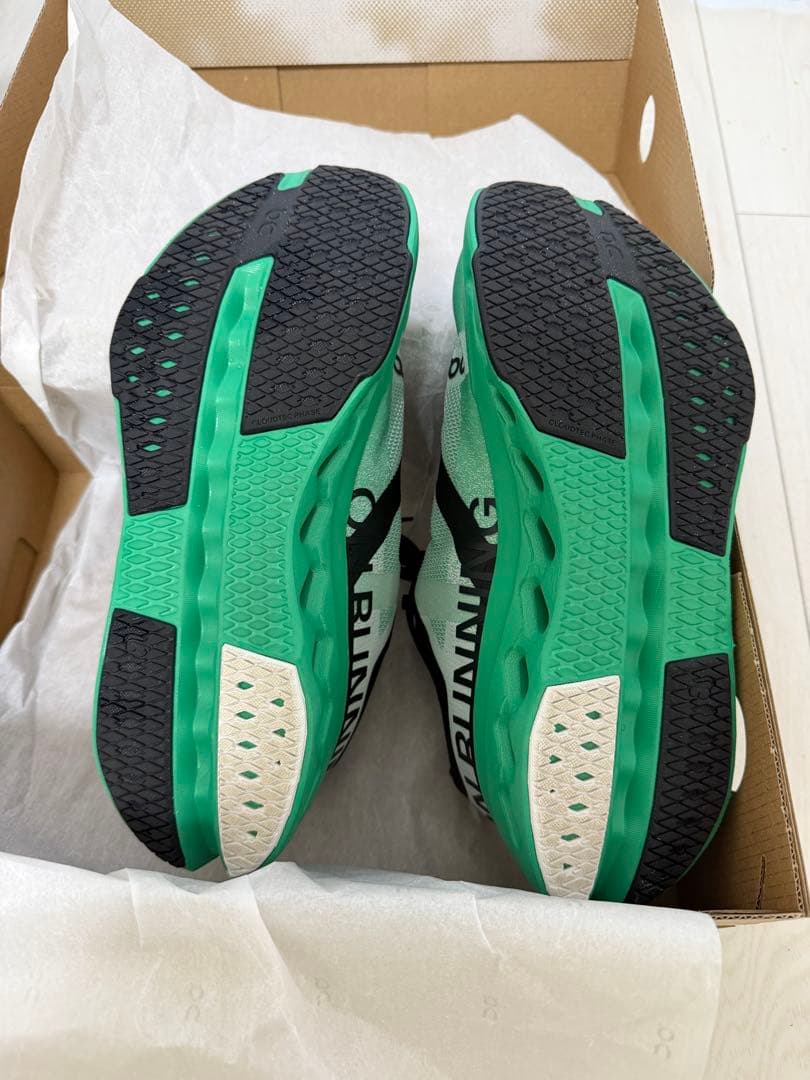 靴 Cloudsurfer Next 24.5 cm Women