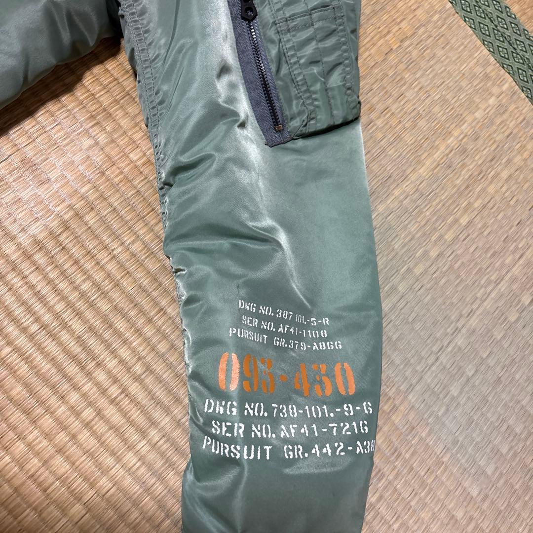 AVIREX MA-1ジャケット　Lサイズ