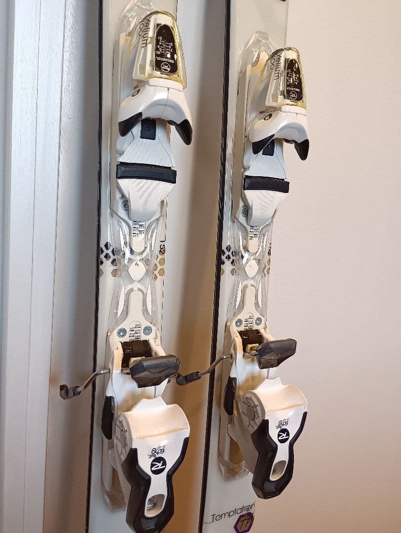 ロシニョール Temptation 77 152cm ビンディング付