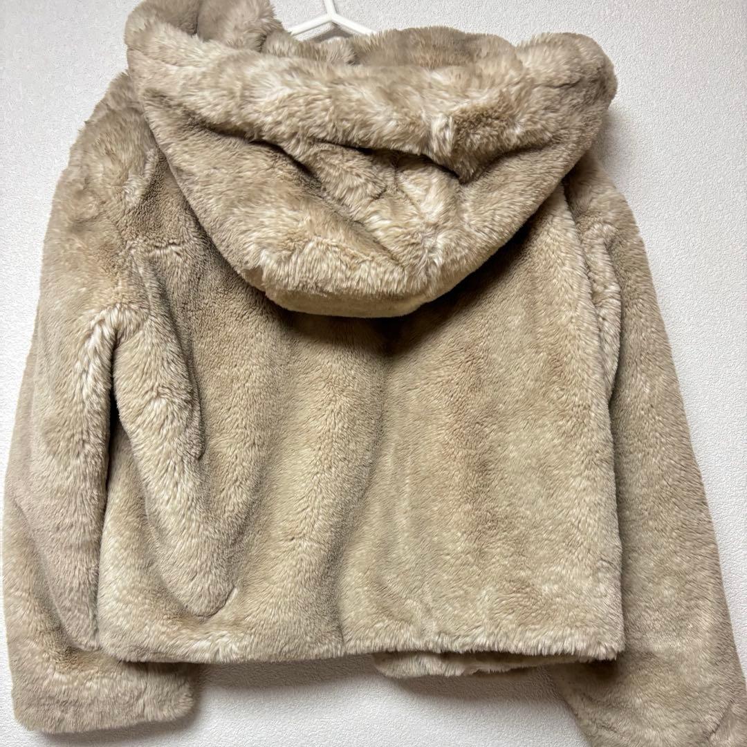 ZARAファーコート