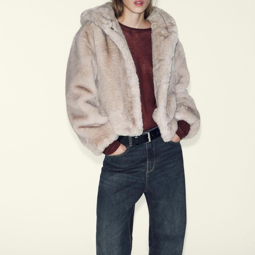 ZARAファーコート