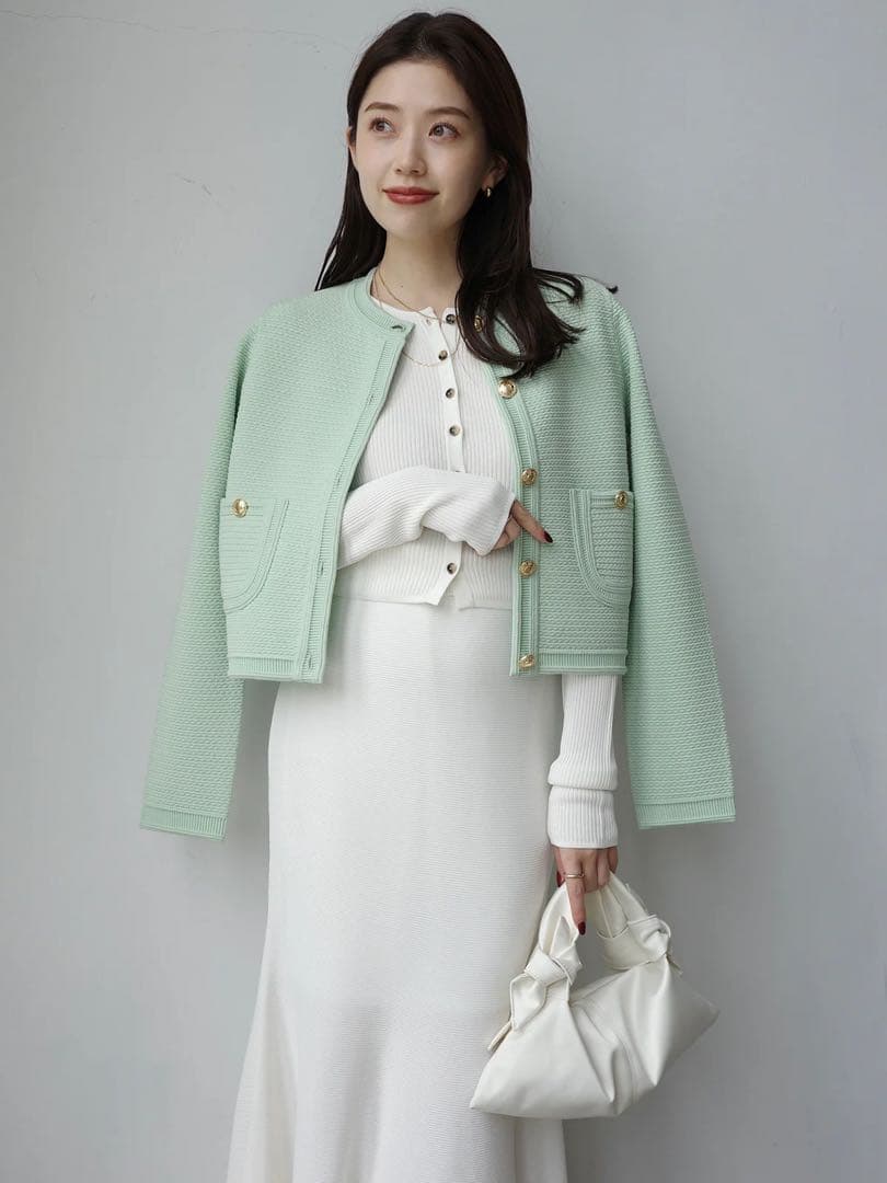 アニュアンス　ノーカラーラーベンニットジャケット