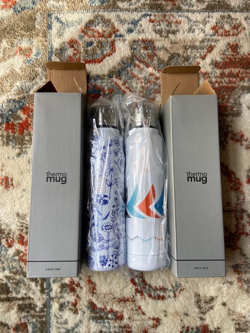 【新品未使用】mina perhonen サーモマグ　水筒２本セット