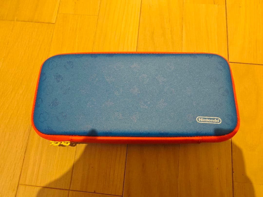 ニンテンドースイッチ マリオレッド 液晶バッテリー強化型