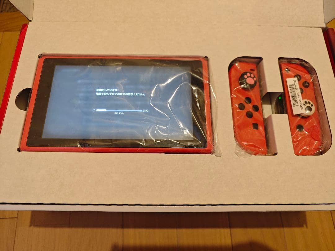 ニンテンドースイッチ マリオレッド 液晶バッテリー強化型