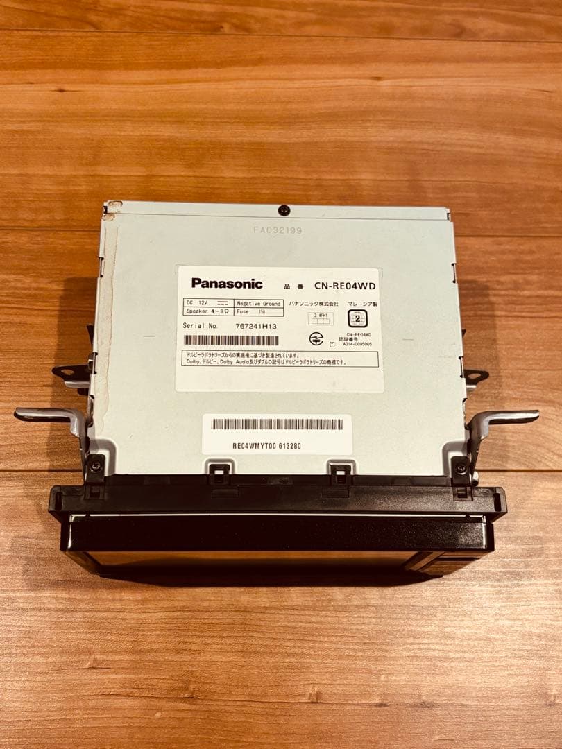 Panasonic CN-RE04WD カーナビ
