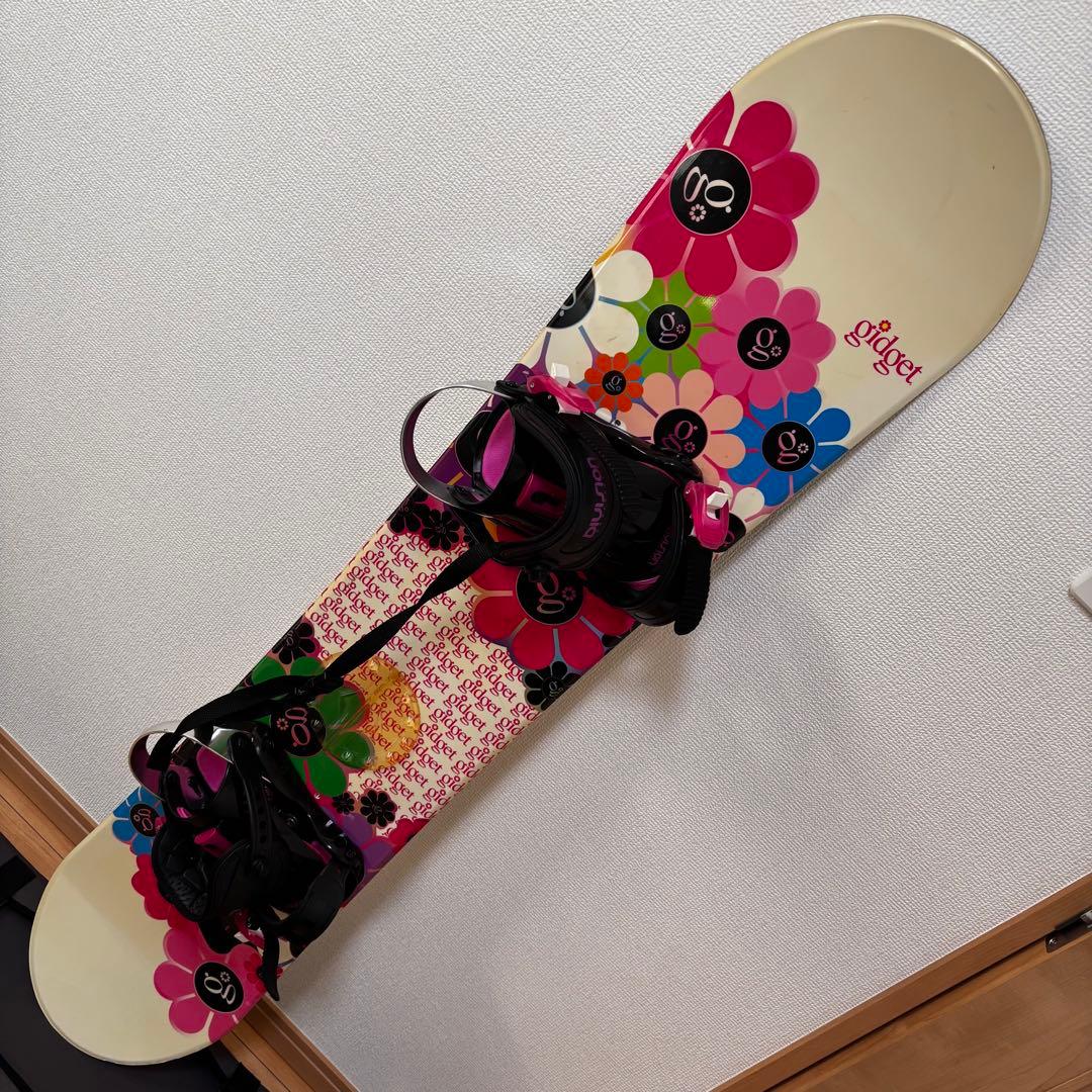 マ*コ様 スノーボード 3点セット 140cm ブーツ25cm レディース HE